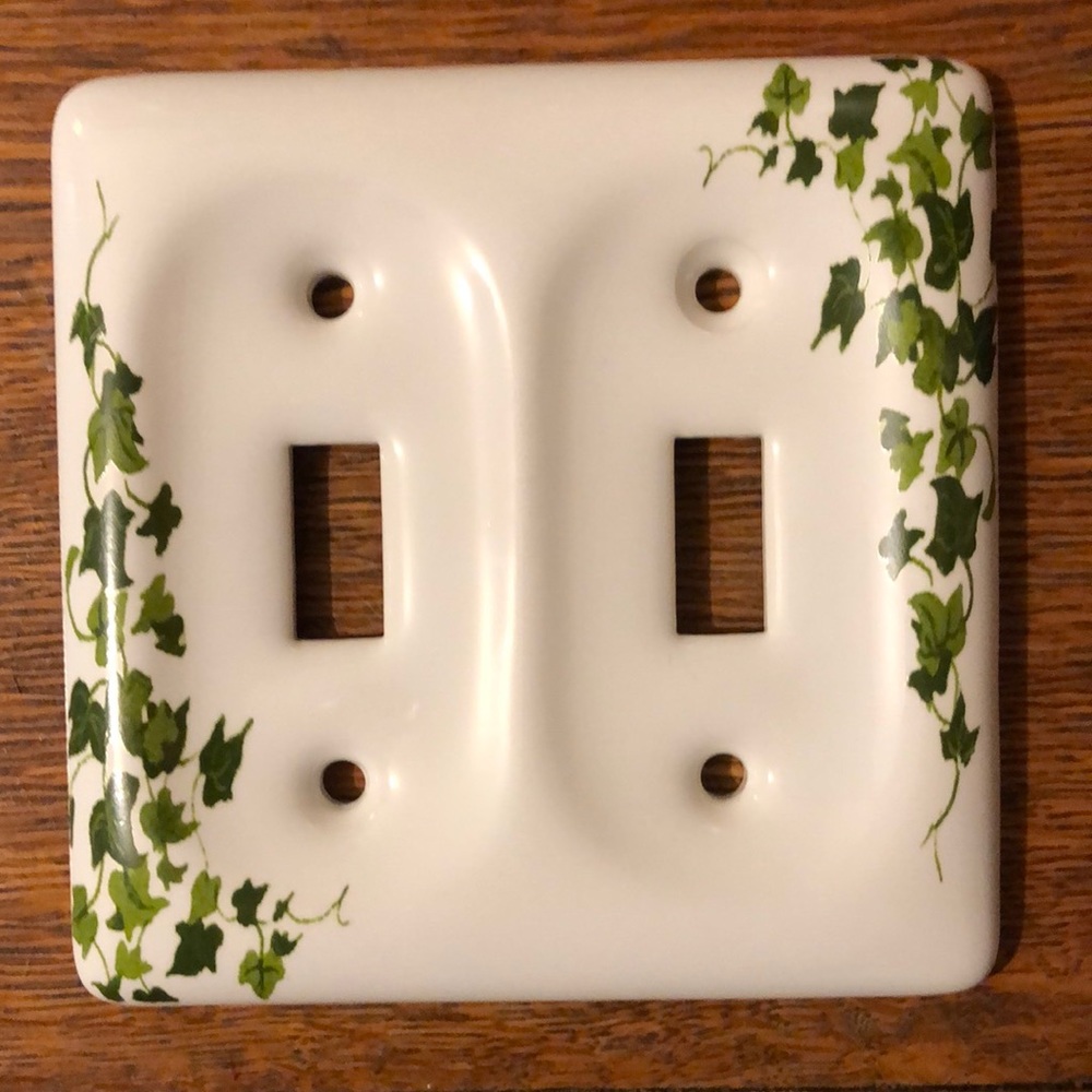 LEVITON Ceramic Ivy Vines Double Switch Wall Plate